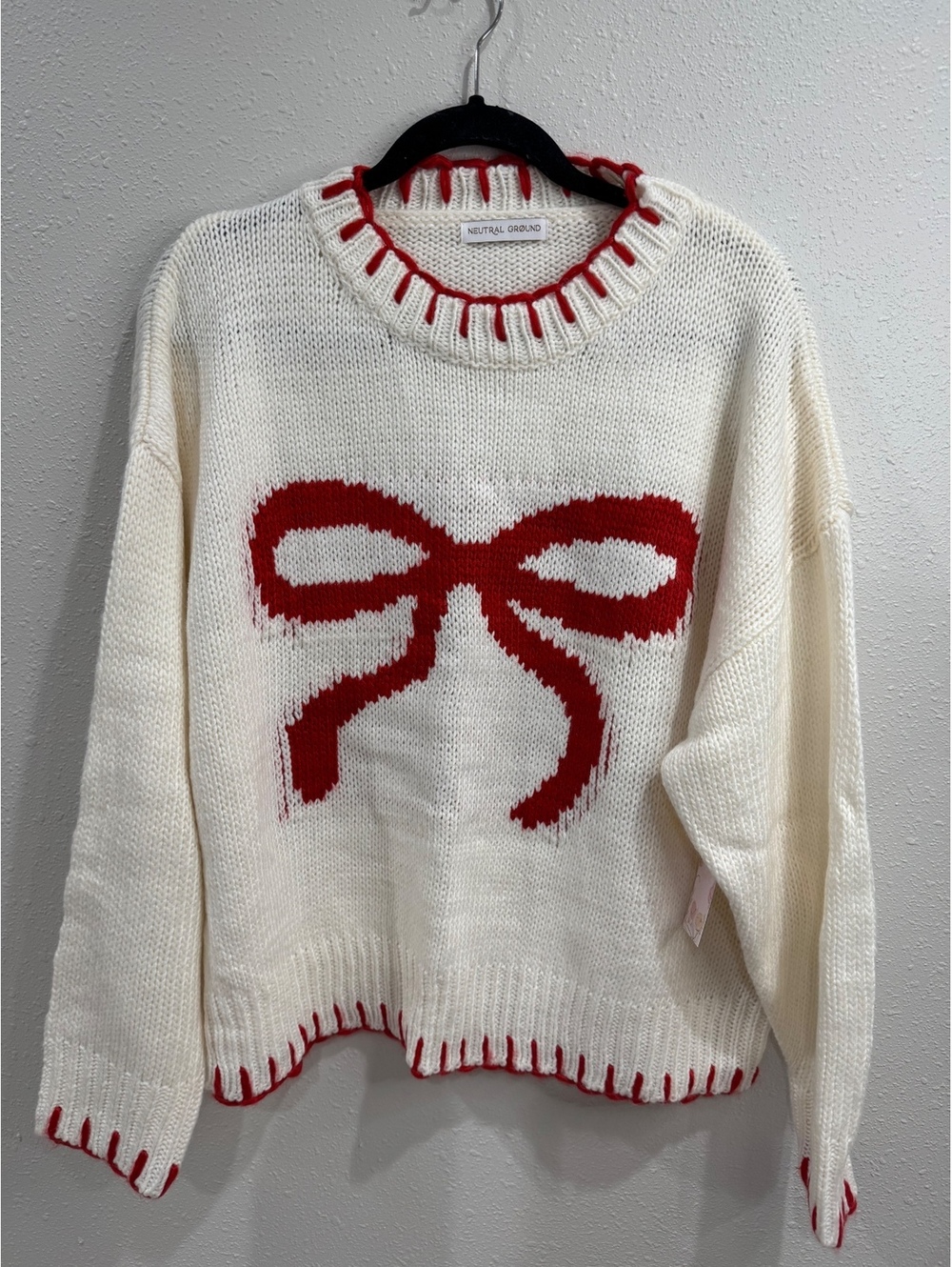 Neutral Ground Women’s Small Red Bow Sweater